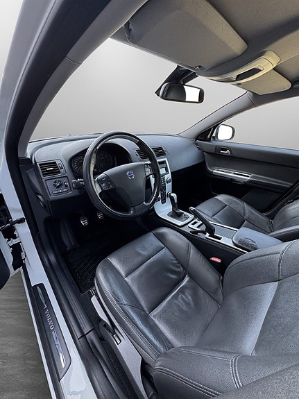 Volvo S40 12 of 22