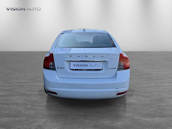 Volvo S40 6 of 22