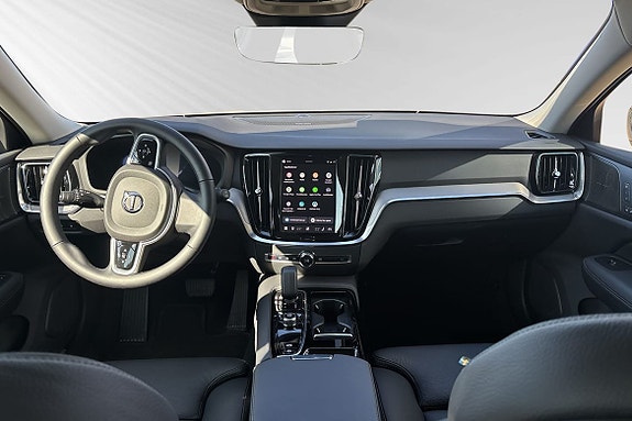 Volvo V60 9 of 16
