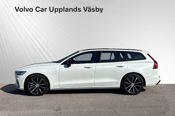 Volvo V60 3 of 16
