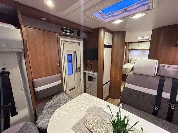 LMC Cruiser Sportline T 722 - Queenbed - Alde - Automat - 150hk - Nyservad - 10 of 19