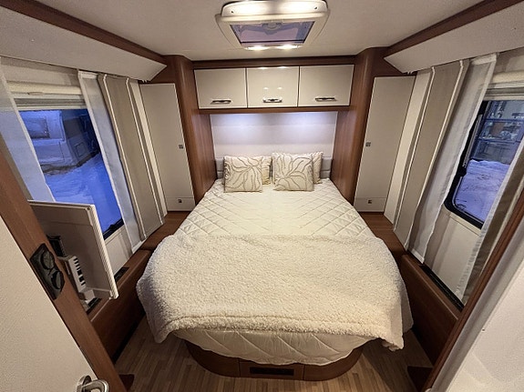 LMC Cruiser Sportline T 722 - Queenbed - Alde - Automat - 150hk - Nyservad - 12 of 19