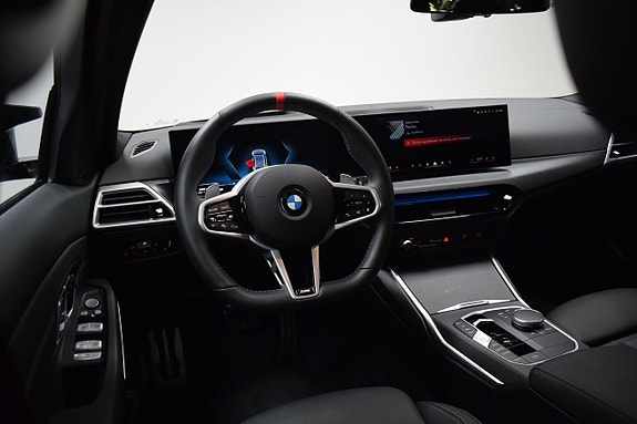 BMW M340i 13 of 25
