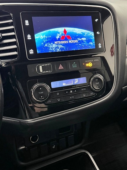 Mitsubishi Outlander 7 of 19