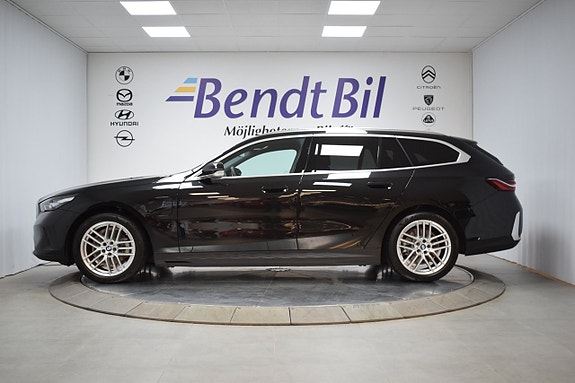 BMW 530e 8 of 25
