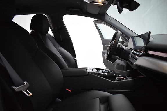BMW 530e 16 of 25