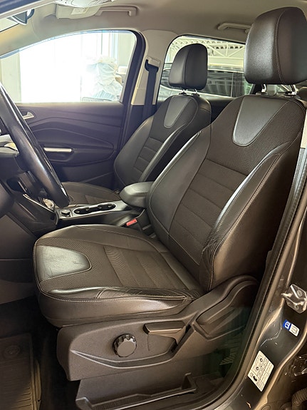 Ford Kuga 19 of 20