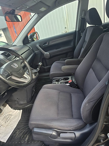 Honda CR-V 5 of 7