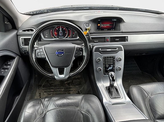 Volvo V70 10 of 12