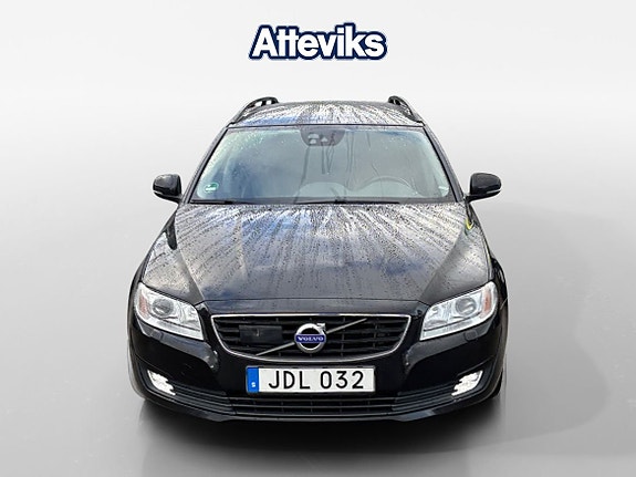 Volvo V70 8 of 12