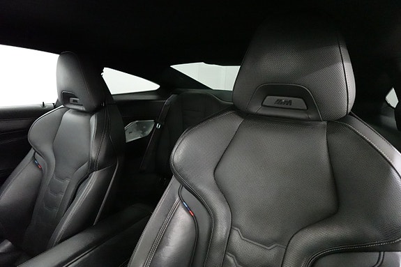 BMW M850i 26 of 30