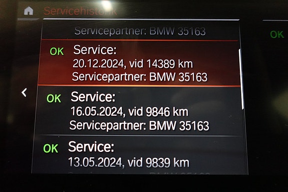BMW M850i 20 of 30