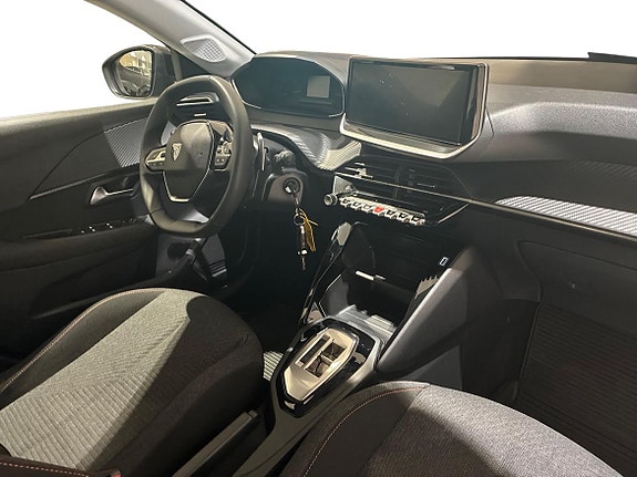 Peugeot 208 4 of 14