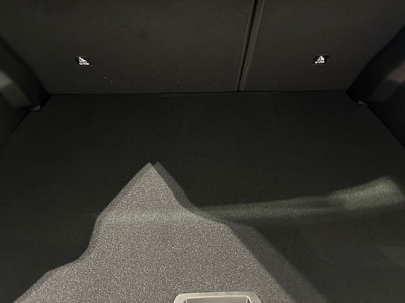 Peugeot 208 13 of 14