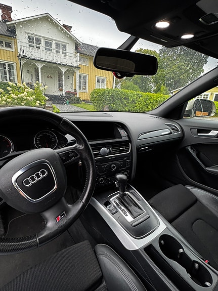 Audi A4 10 of 12