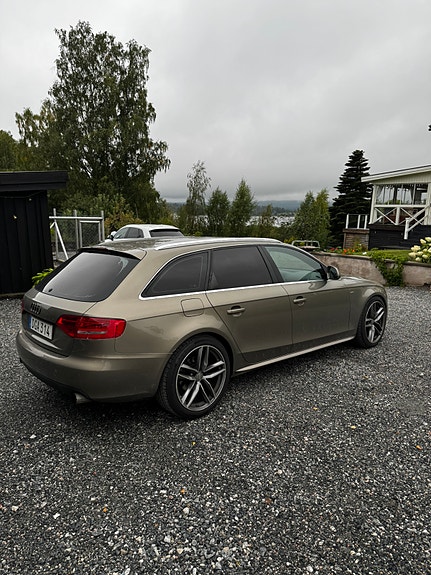 Audi A4 4 of 12