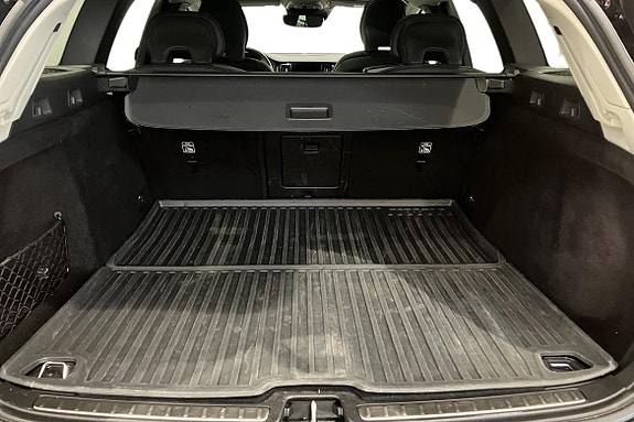 Volvo V60 Cross Country 12 of 22