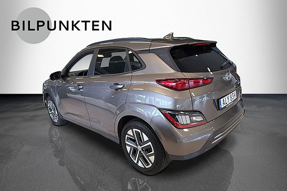Hyundai Kona 3 of 8