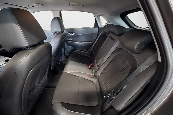 Hyundai Kona 6 of 8