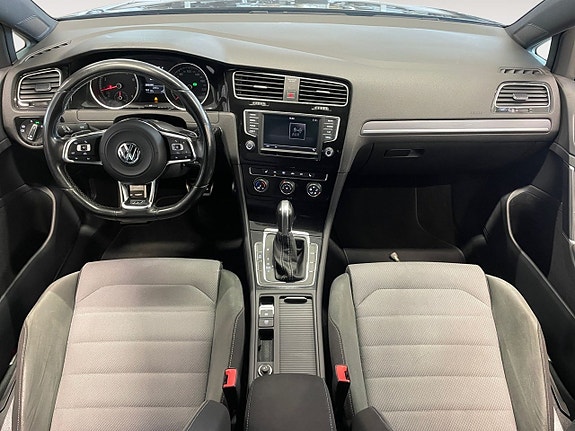 Volkswagen Golf I 11 of 14