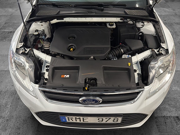 Ford Mondeo 9 of 23