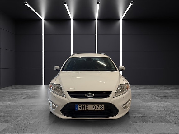 Ford Mondeo 2 of 23