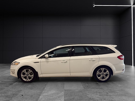 Ford Mondeo 3 of 23