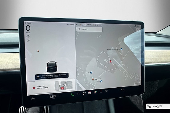 Tesla Model Y 20 of 25