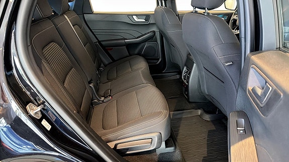 Ford Kuga 5 of 11