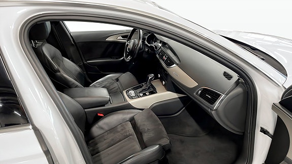 Audi A6 allroad 3 of 9