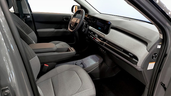 Kia EV3 3 of 12
