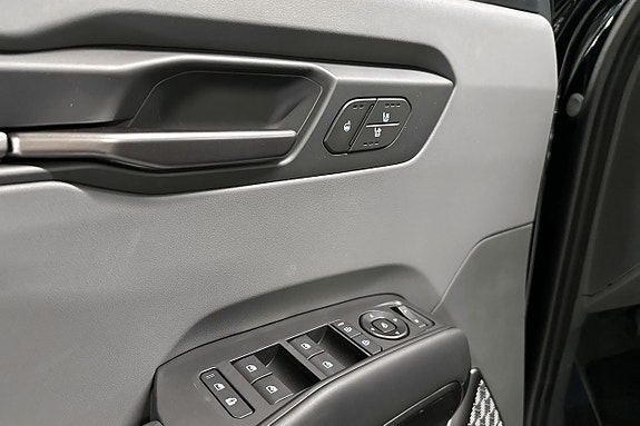 Kia EV9 15 of 24