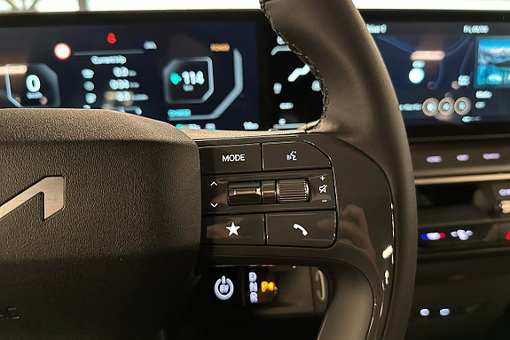 Kia EV9 18 of 24