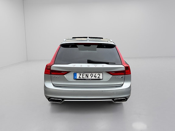 Volvo V90 7 of 23