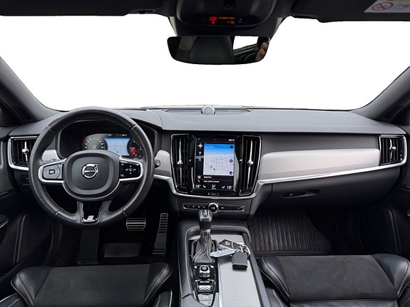 Volvo V90 15 of 23