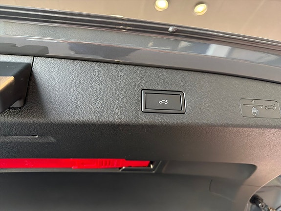 Volkswagen Golf I 8 of 13
