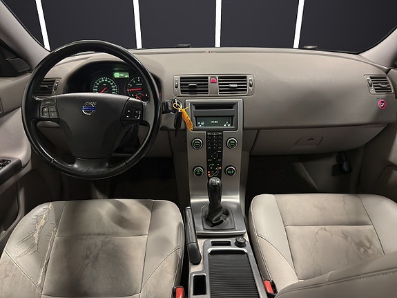 Volvo V50 13 of 23