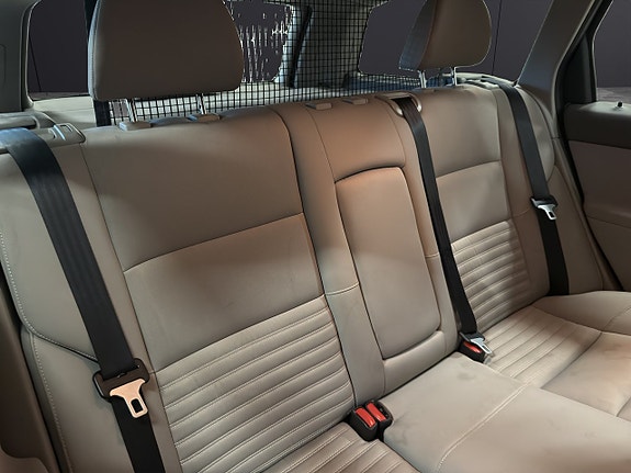Volvo V50 12 of 23