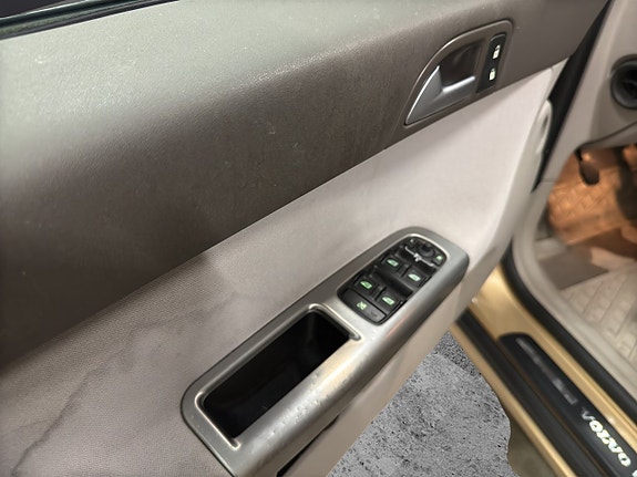 Volvo V50 17 of 23