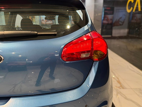 Kia Ceed 23 of 25