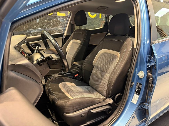 Kia Ceed 15 of 25