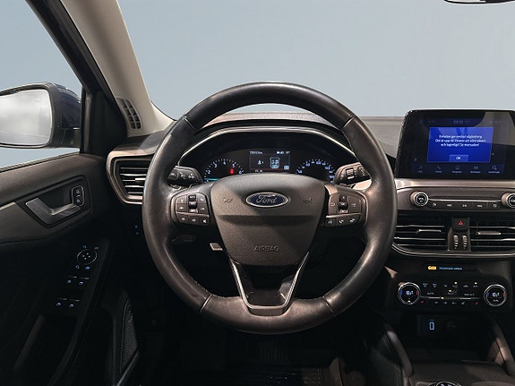 Ford Focus 9 of 19