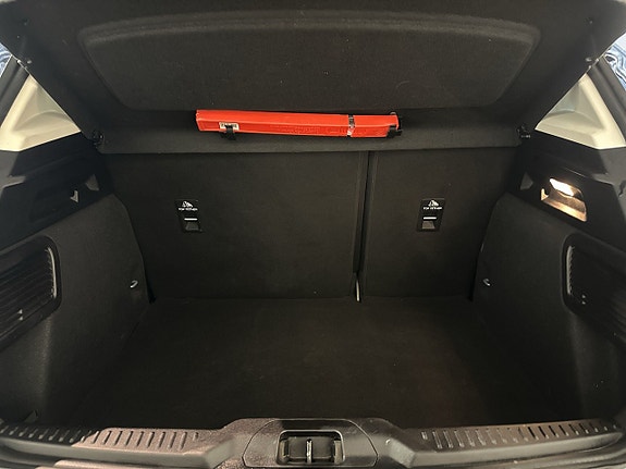 Ford Focus 12 of 19