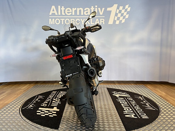 BMW R 1300 GS 3 of 13