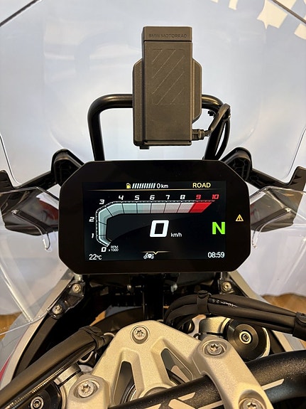 BMW R 1300 GS 11 of 13