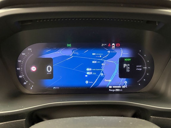 Volvo C40 10 of 24