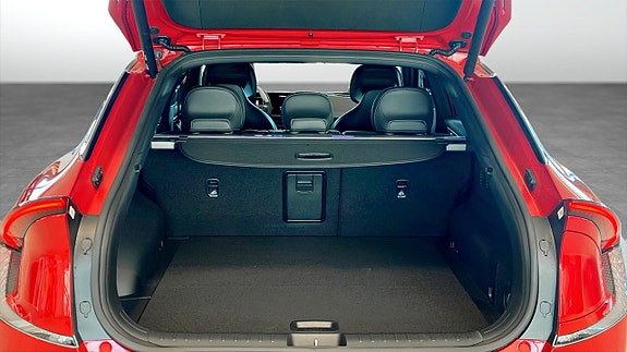 Kia EV6 8 of 12