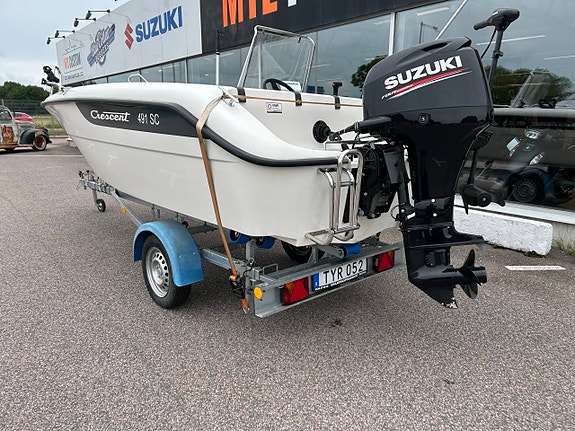Cresent 491 med Suzuki DF50 inkl båttrailer 80km/h 3 of 9
