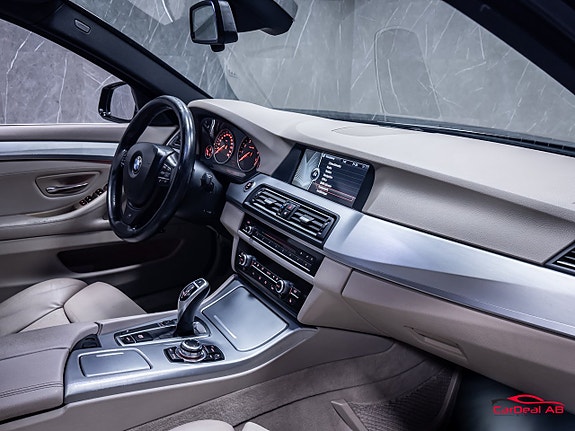 BMW 535i 13 of 30