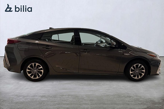 Toyota Prius 18 of 23